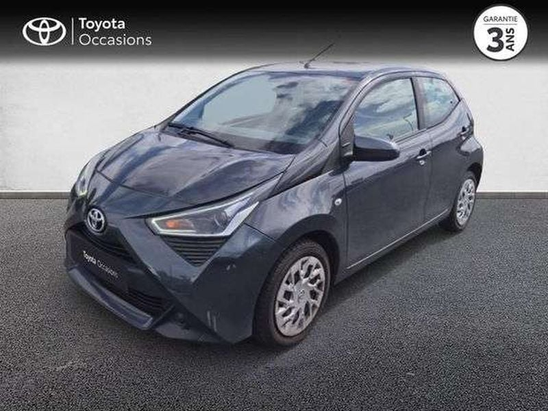 Toyota AYGO Toyota Aygo 1.0 VVT-i 72ch x-play x-app 5p MC18 — photo 1
