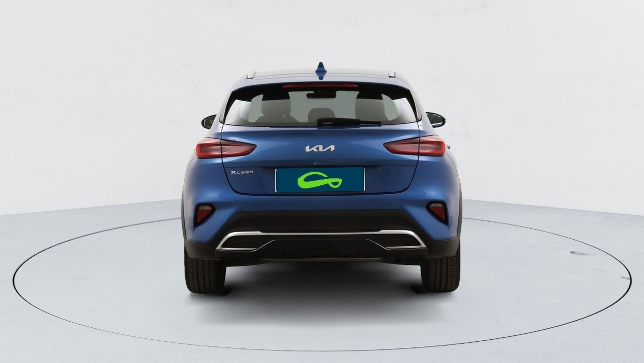 Kia Xceed — photo 4