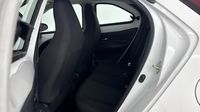 Toyota Aygo X 1.0 VVT-i 72ch Dynamic MY23 — photo 13
