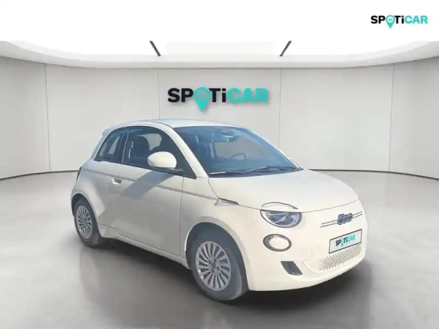 Fiat 500 e 95ch action — photo 8