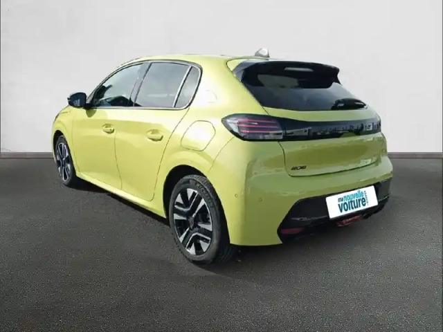 Peugeot 208 puretech 100 s&amp;s bvm6 — photo 7