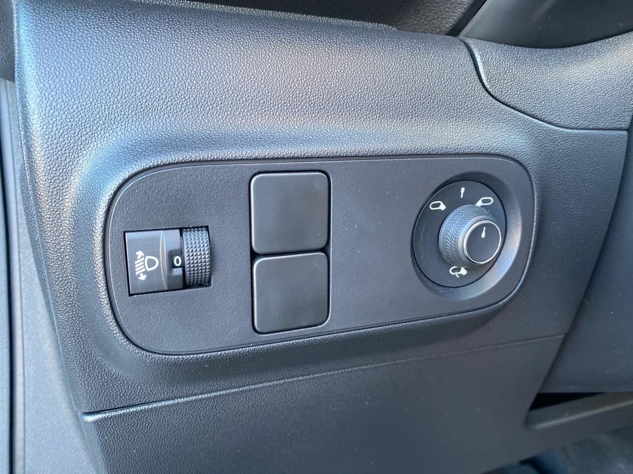 Citroën C3 1.2 puretech 110ch s&s max boite automatique — photo 12