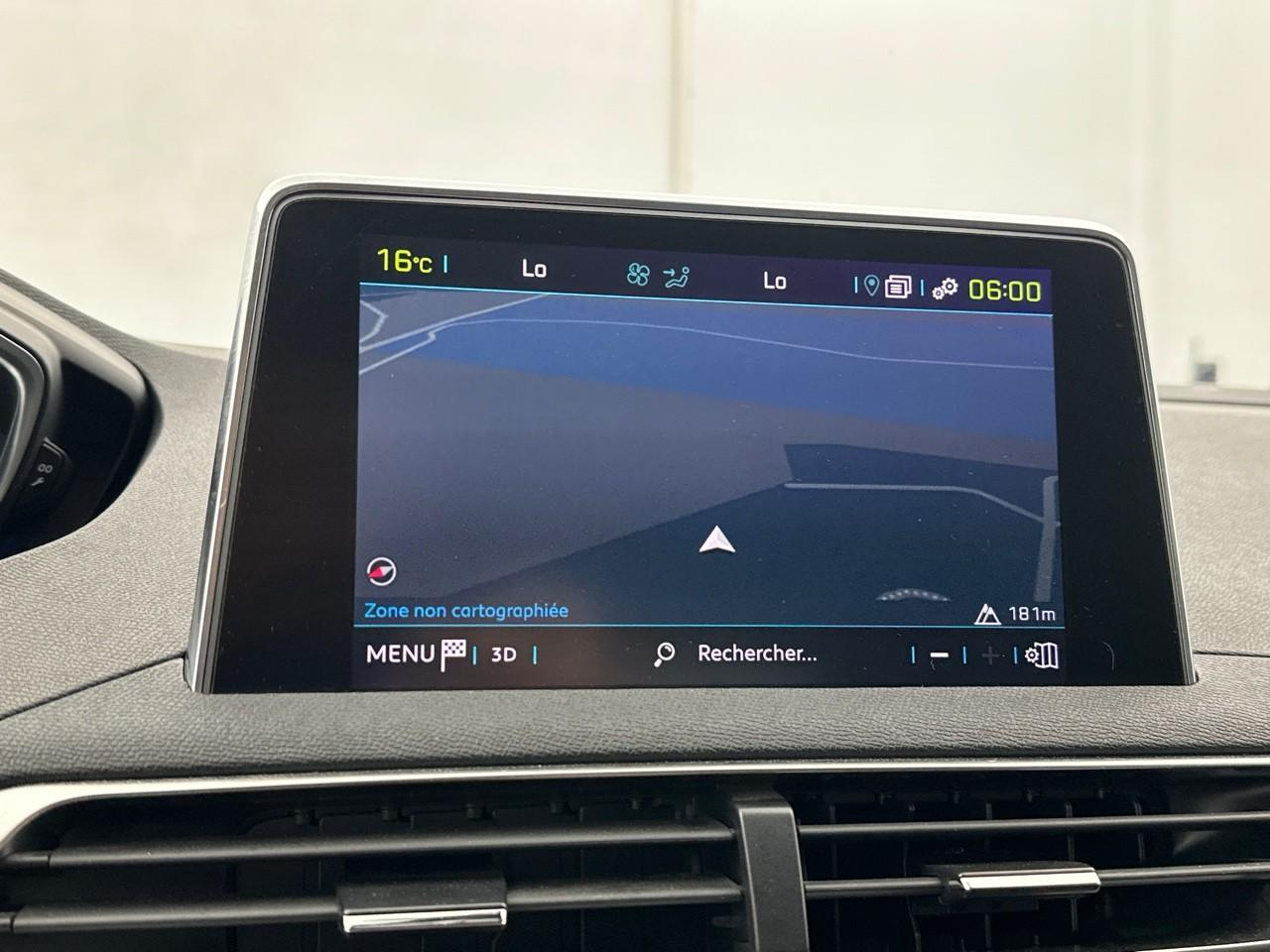 Peugeot 3008 hybrid 225 e-eat8 allure — photo 10