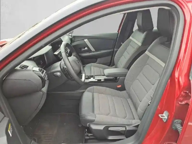 Citroën C4 puretech 130 s&amp;s eat8 — photo 11