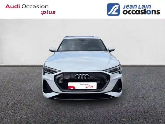 Audi E-Tron sportback 55 quattro 408 ch — photo 22