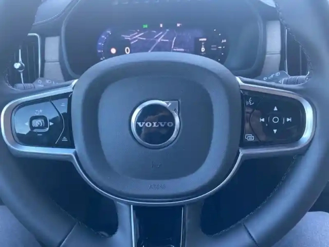 Volvo Xc90 t8 406ch ultra style dark geartronic 8 awd — photo 14