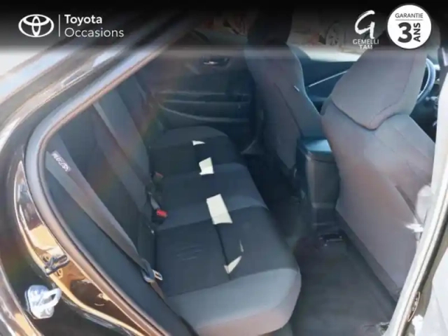 Toyota C-Hr 2.0 hybride rechargeable 225ch design ng23 — photo 7