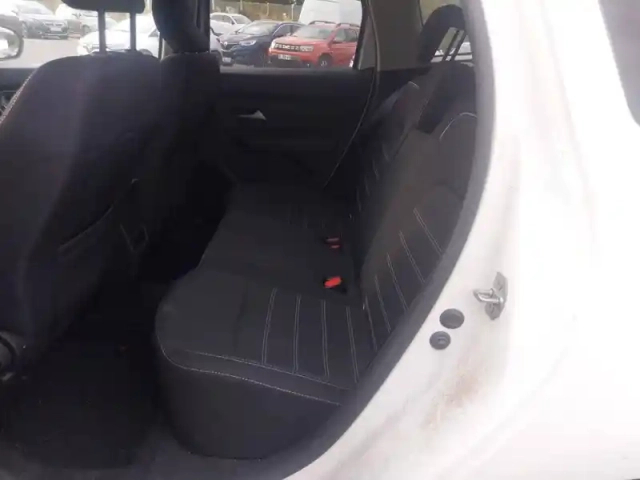 Dacia Duster eco-g 100 4x2 — photo 15