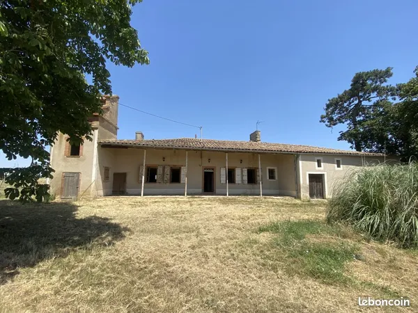 Propriété 4 pièces 135 m²