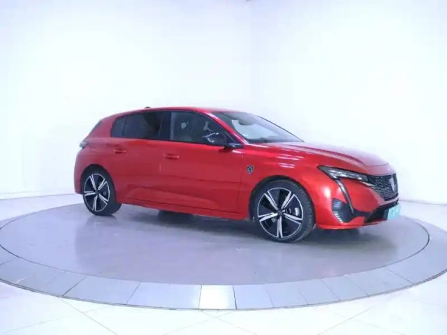 Peugeot 308 phev 180 e-eat8 — photo 4