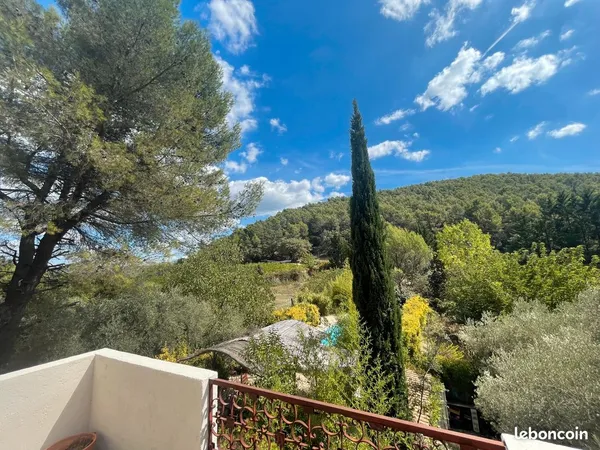 Maison de campagne au coeur du parc de la Sainte Baume