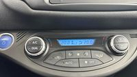 Toyota Yaris 100h Dynamic 5p MY19 — photo 19