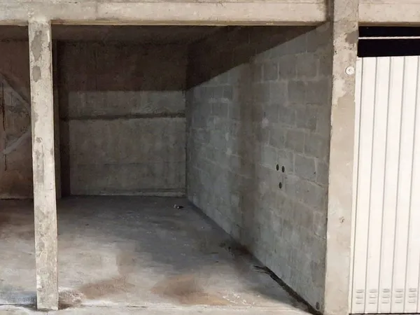 Parking 11 m²