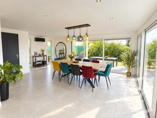 Maison 5 pièces 150 m²