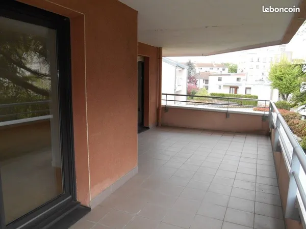Appartement 5 pièces 142 m²