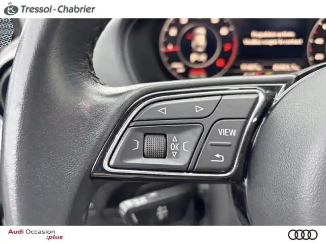 Audi Q2 35 tdi 150 s tronic 7 s line — photo 19
