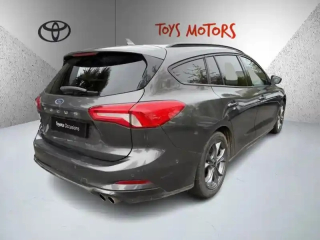 Ford Focus break st-line 2.0 150 ch — photo 5