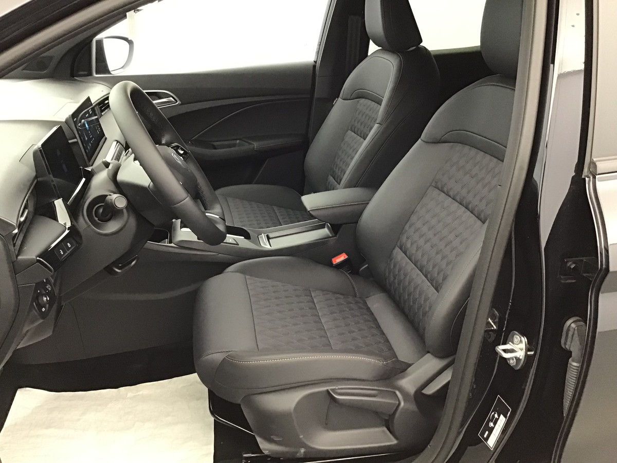 MG MG3 — photo 25