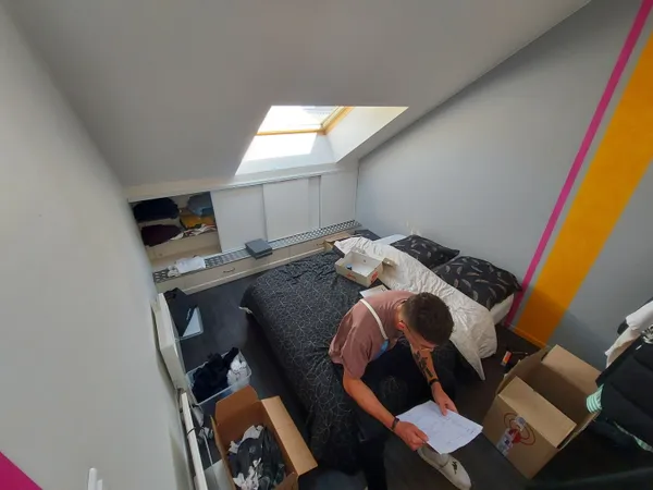 Loue chambre en colocation dans maison - 110 m² - Lille Moulins secteur Victor Hugo