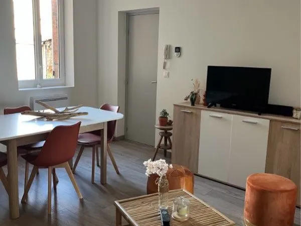 Appartement F2 non meublé avec terrasse