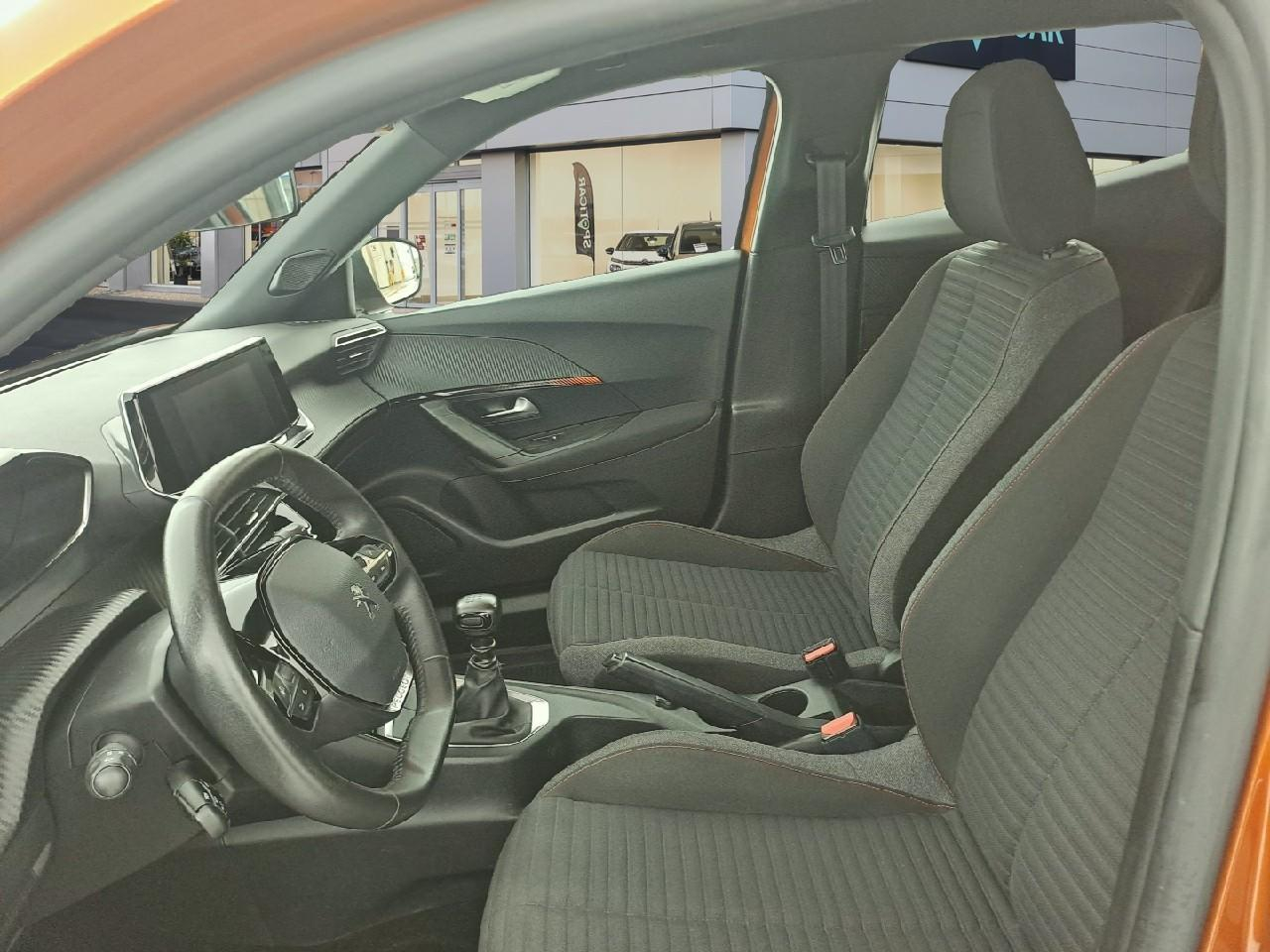 Peugeot 2008 puretech 100 s&s bvm6 active pack — photo 9