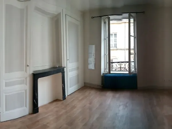T1 hyper centre rue darnet