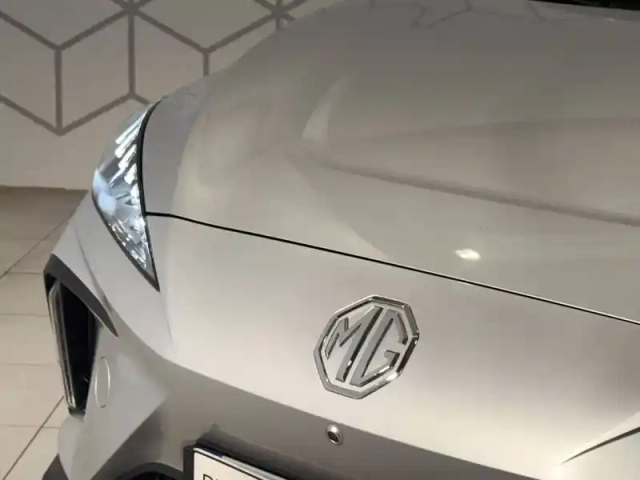 Mg Mg4 electric 64kwh - 150 kw 2wd — photo 30