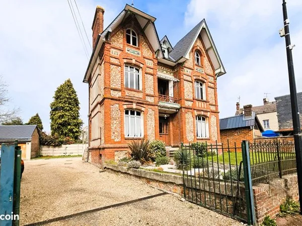 Maison 7 pièces 150 m²