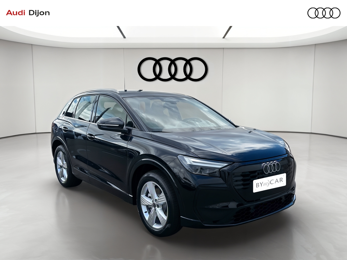 Audi Q4 SUV e-tron Performance Pack Business — photo 7