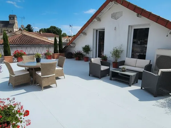 Maison 6 pièces 194 m²