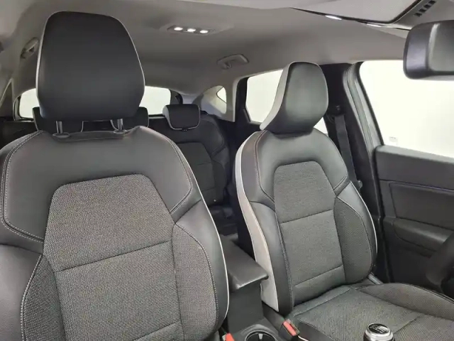 Renault Captur tce 90 - 21 — photo 33
