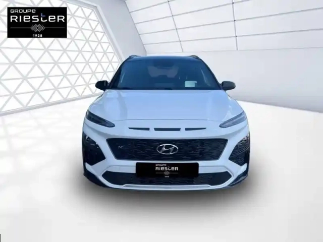 Hyundai Kona 1.0 t-gdi 120 hybrid 48v — photo 2