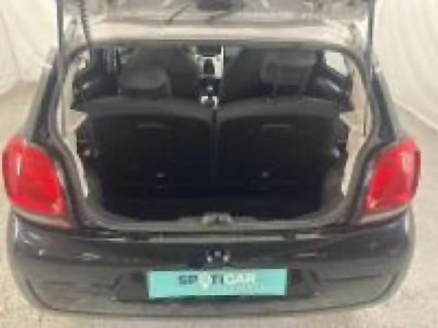 Citroën C1 vti 72 millenium 5p — photo 5
