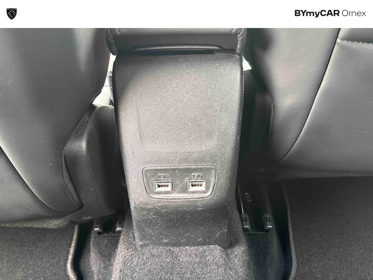 Peugeot 208 PureTech 100 S&amp;S EAT8 — photo 38