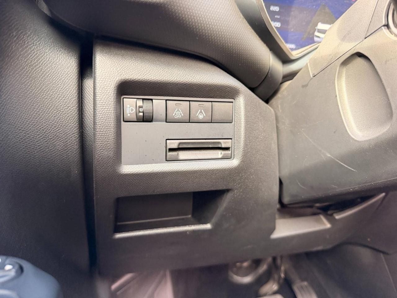 Citroën C5 Aircross puretech 130ch s&s shine eat8 — photo 22