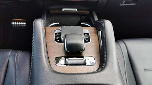 Mercedes Classe GLE 300 d 245 4Matic 9G-Tronic - AMG Line – 2019 – 89250 km – Diesel – Boîte Automatique — photo 41