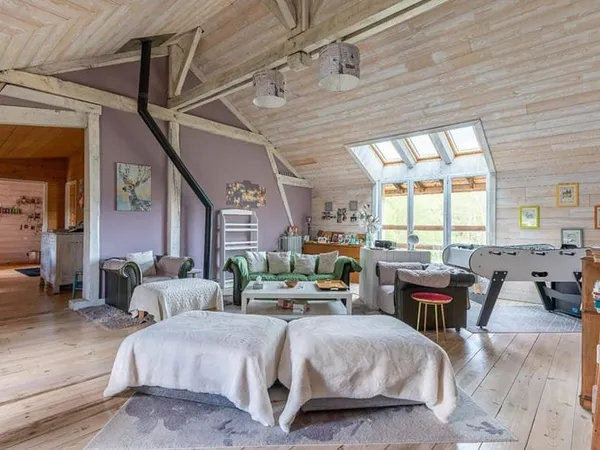 Maison 12 pièces 271 m²