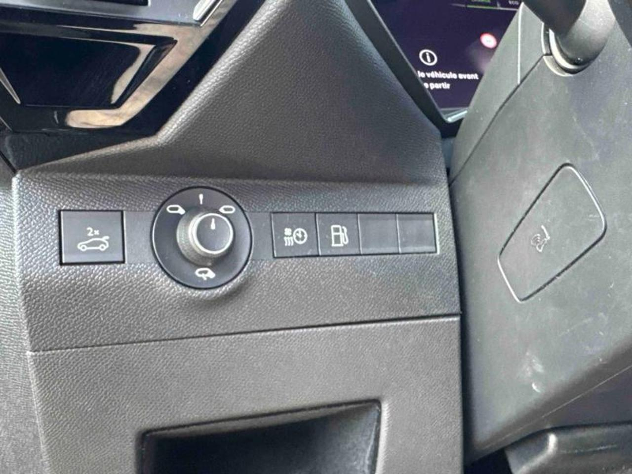 Ds Ds 7 crossback e-tense 225 rivoli // focal // toit ouvrant // cof — photo 16