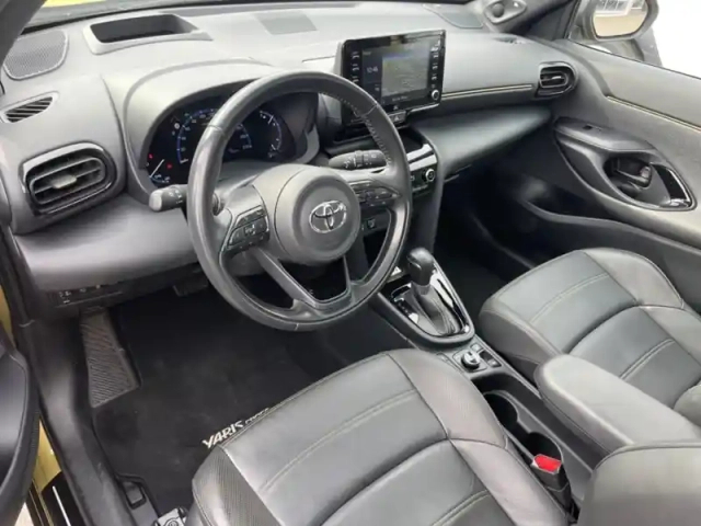 Toyota Yaris hybride 1.5 hybrid 116h premiere awd auto — photo 11