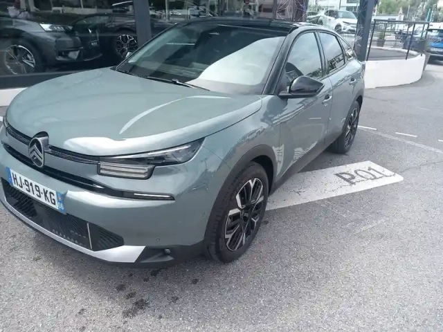 Citroën C4 hybride 145 ch e-dcs6 — photo 3