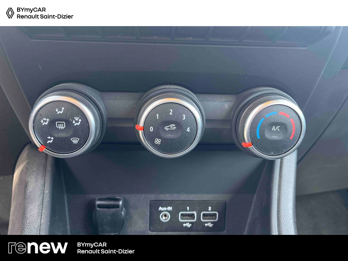 Renault Captur TCe 140 - 21 — photo 20