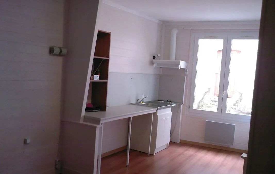 Photo 1