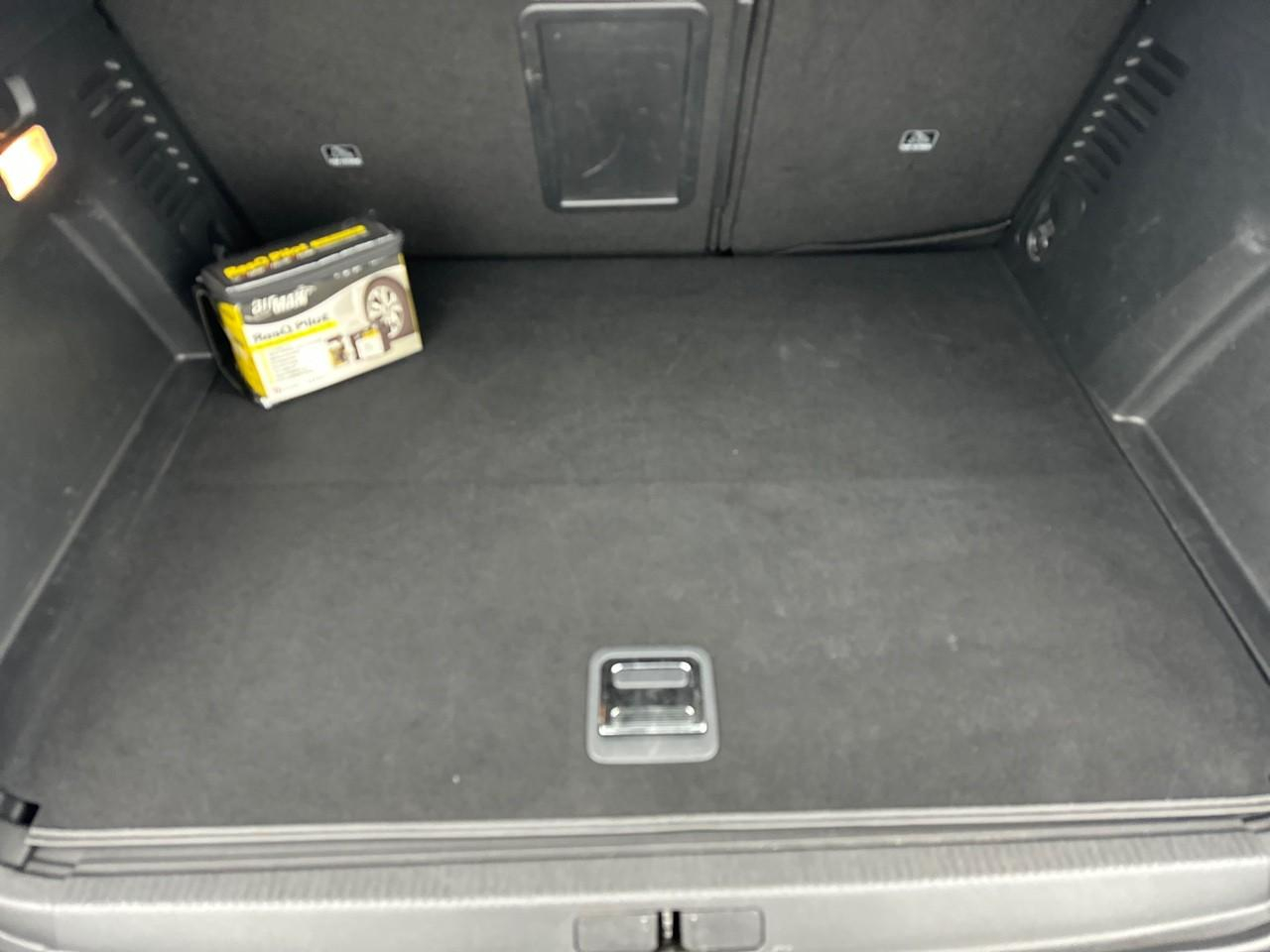 Peugeot 3008 hybrid 225 e-eat8 allure pack — photo 6