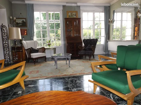 Maison jardin arboré