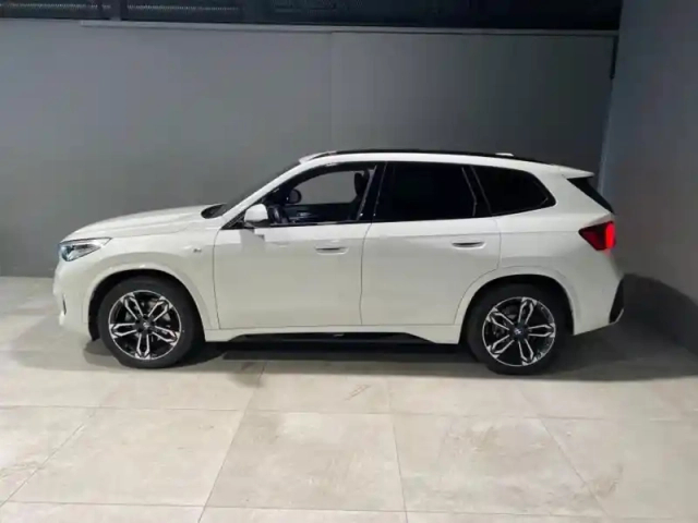 Bmw X1 sdrive18i 136ch m sport — photo 5