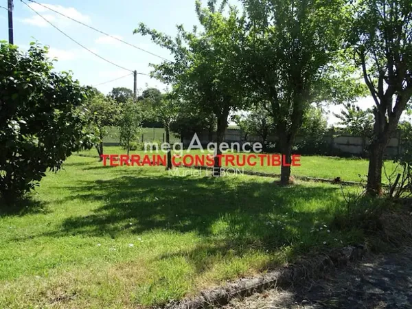 Terrain à bâtir 642 m²