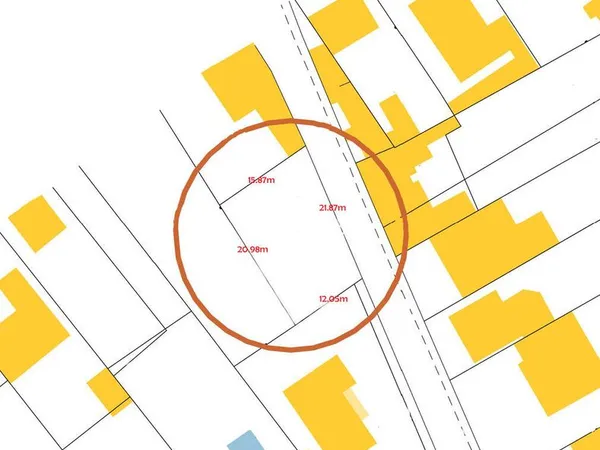Terrain 298 m²
