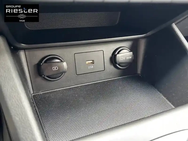 Hyundai Kona 1.6 crdi 136 dct-7 hybrid 48v — photo 28