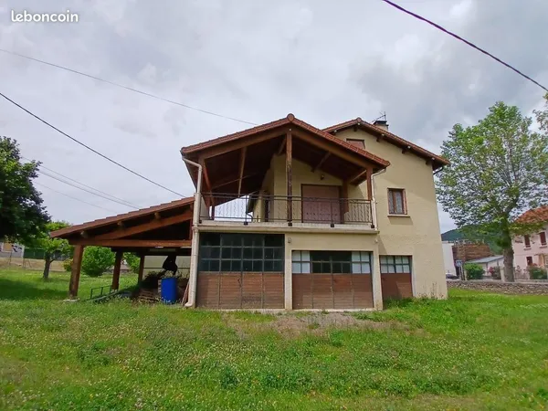 Villa 6 pièces 130 m²