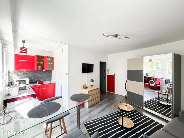 Studio 1 pièce 26 m²